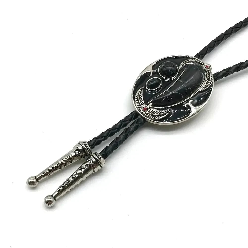 Bolo tie i svart läder med ovalt hänge och natursten Svart