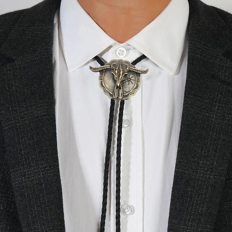 Bolo tie med tjurskalle i vintagestil
