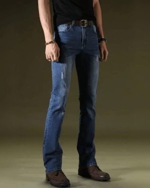 Utsvängda jeans för herr