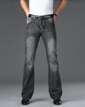 Utsvängda jeans herr